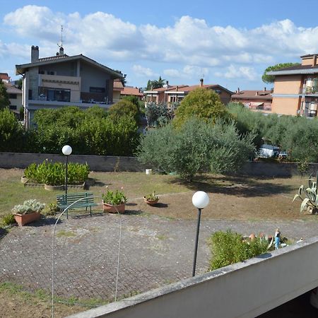 Domus Achille Fosco Hotel Ciampino Exterior foto